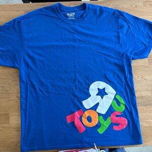 vintage Toys R Us shirt XL